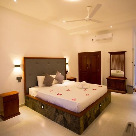 Lena Resort เบอร์อูวาลา ภายนอก รูปภาพ