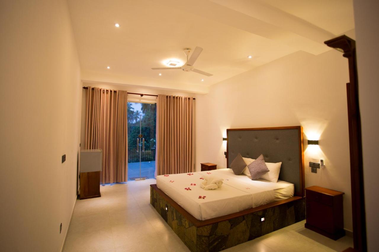Lena Resort เบอร์อูวาลา ภายนอก รูปภาพ