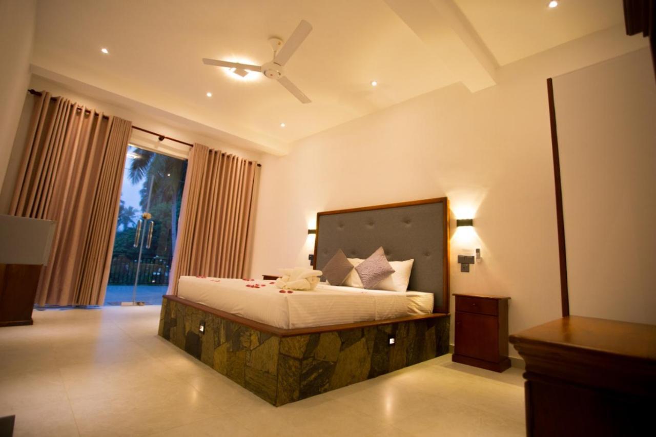 Lena Resort เบอร์อูวาลา ภายนอก รูปภาพ